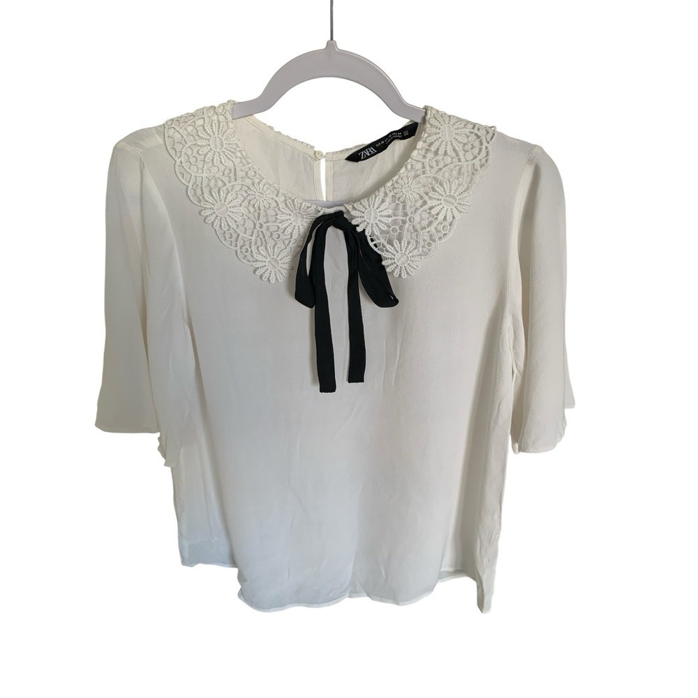 Zara blouse with embroidered collar, size XS, white, in excellent condition